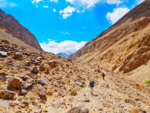 Trekking from Darshai to the Yurt camp
